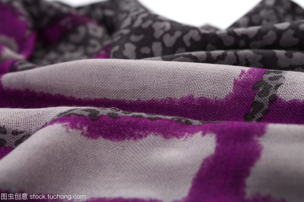 温润匠心 中式风格针织围巾的东方美学